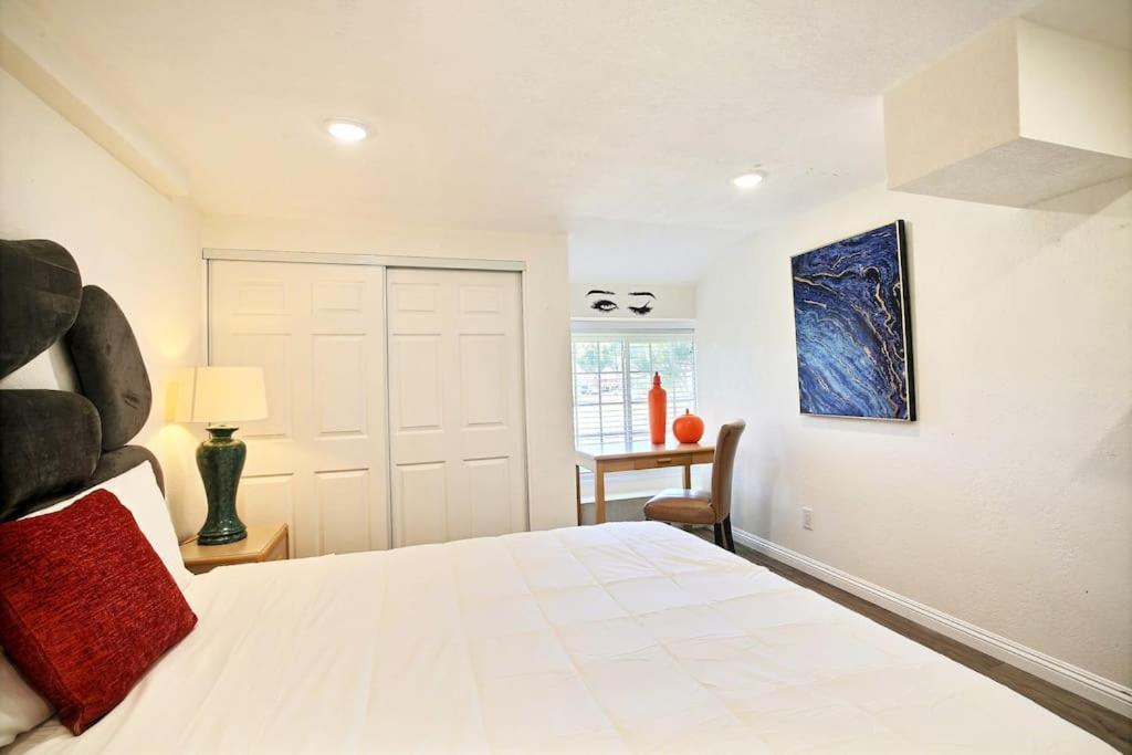 5 Rooms Villa Near Disneyland, Golf Course And Trial To Beach Santa Ana Eksteriør billede
