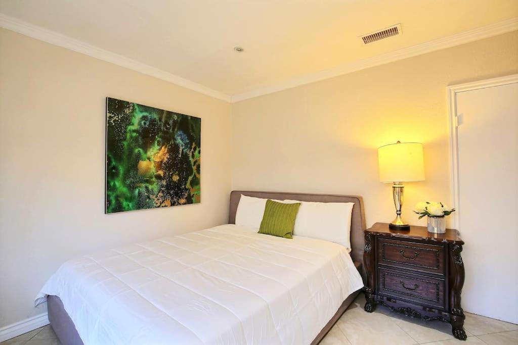 5 Rooms Villa Near Disneyland, Golf Course And Trial To Beach Santa Ana Eksteriør billede